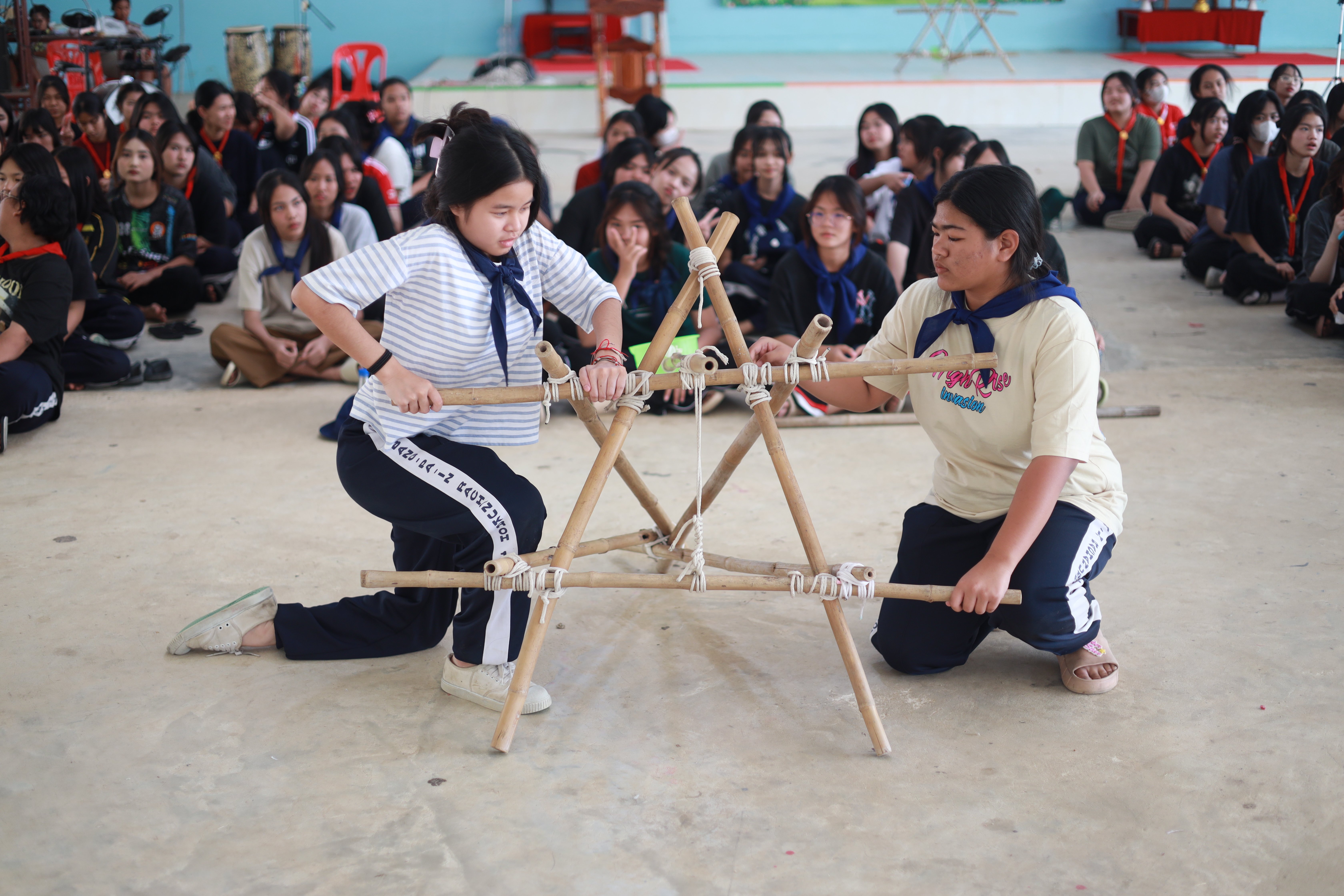 ข่าว กิจกรรมเข้าค่ายลูกเสือ เนตรนารี และ ยุวกาชาด ม.3