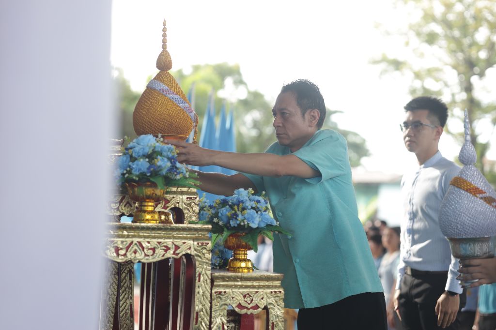 ข่าว วันเฉลิมพระชนมพรรษา พระบรมราชชนนีพันปีหลวง