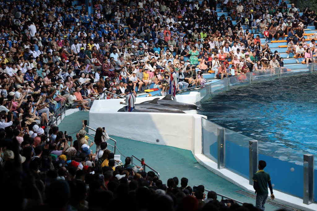 ข่าว ทัศนศึกษา ม.6