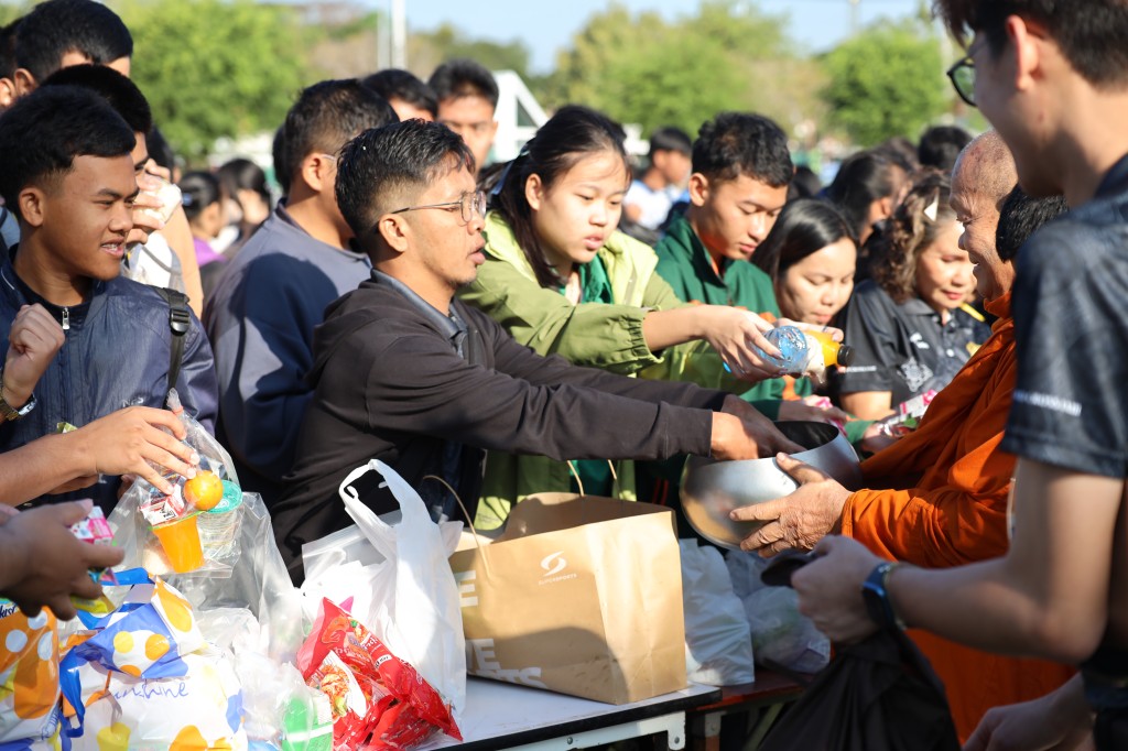 ข่าว ทำบุญวันขึ้นปีใหม่