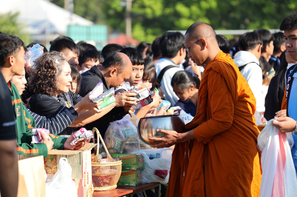 ข่าว ทำบุญวันขึ้นปีใหม่