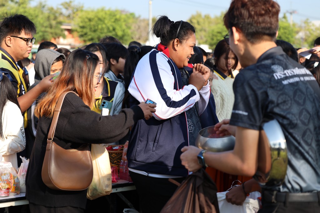 ข่าว ทำบุญวันขึ้นปีใหม่