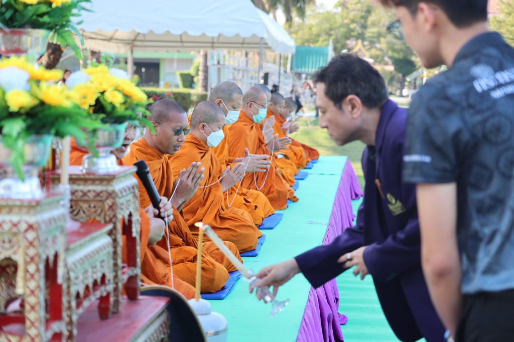 ข่าว ทำบุญวันขึ้นปีใหม่