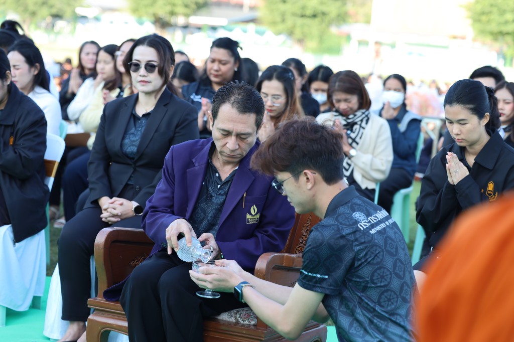 ข่าว ทำบุญวันขึ้นปีใหม่