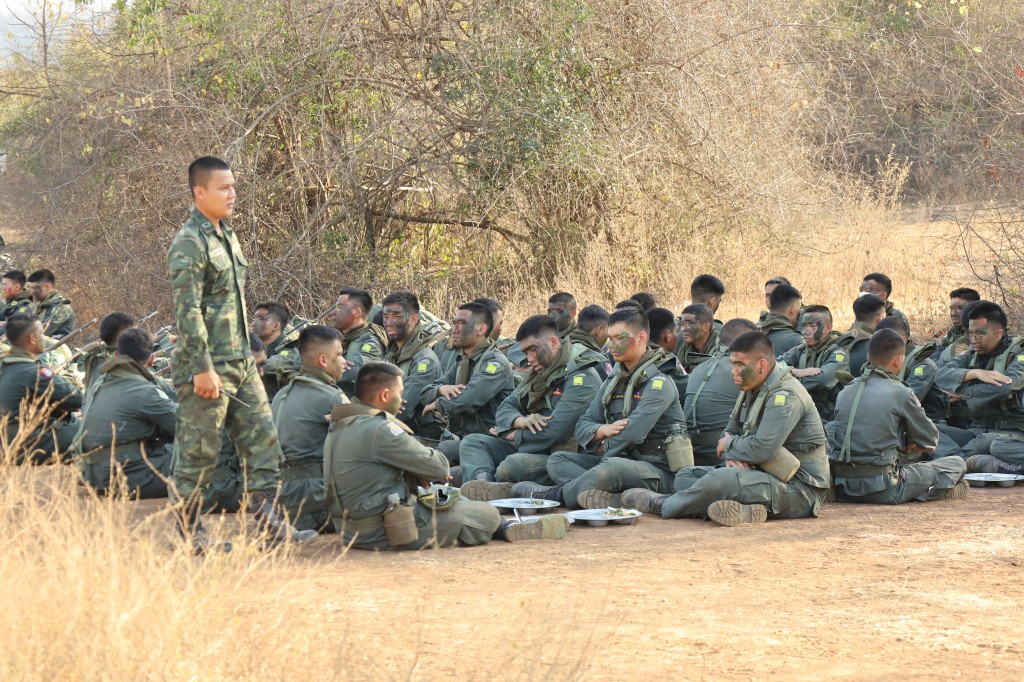 ข่าว การฝึกภาคสนาม​ ของ​ นศท.ชั้นปีที่​ 3