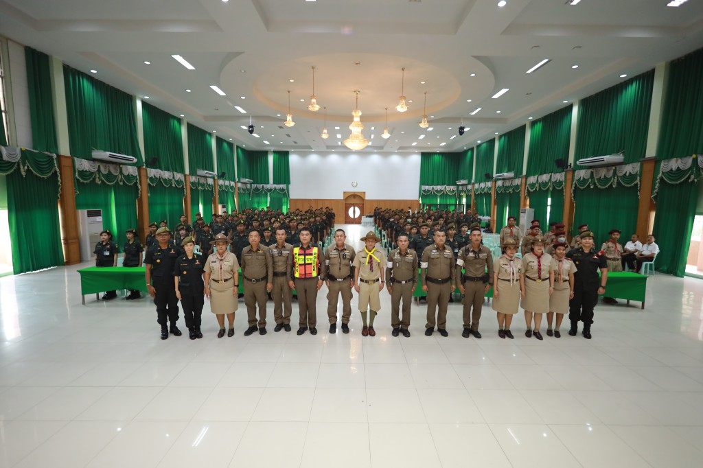 ข่าว อบรมด้านระเบียบวินัยจราจรให้แก่กลุ่มนักเรียนวิชาทหารและลูกเสืออาสาจราจรจิตอาสา