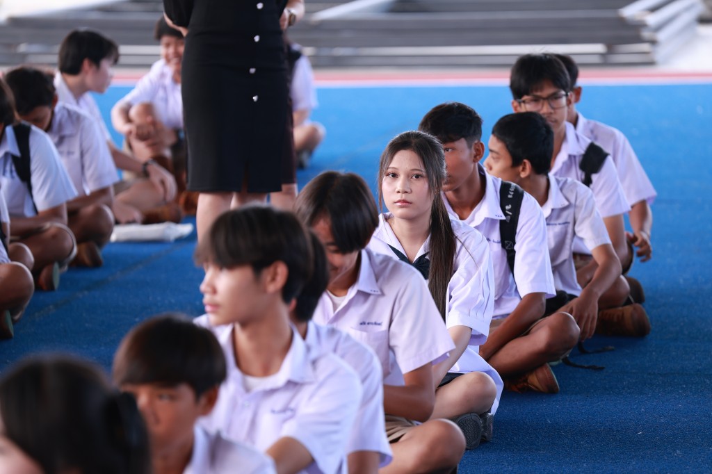 ข่าว สอบคัดเลือกนักเรียน ม.4